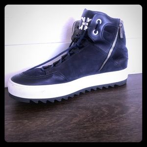 Salvatore Ferragamo Sneakers